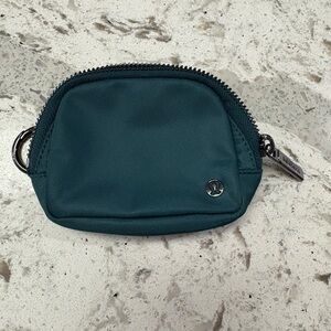 Lululemon everywhere belt bag nano